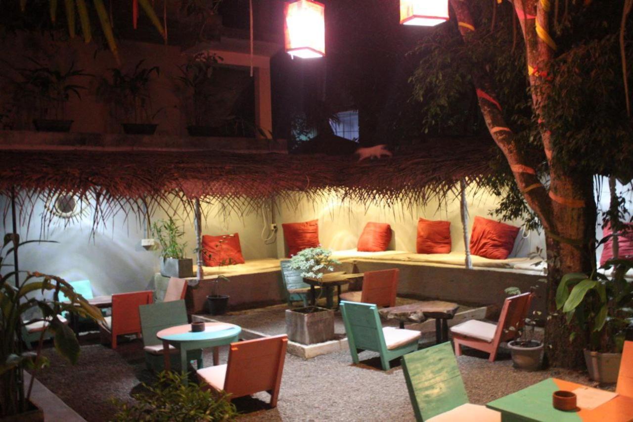 Beach Hub Guesthouse Galle Extérieur photo