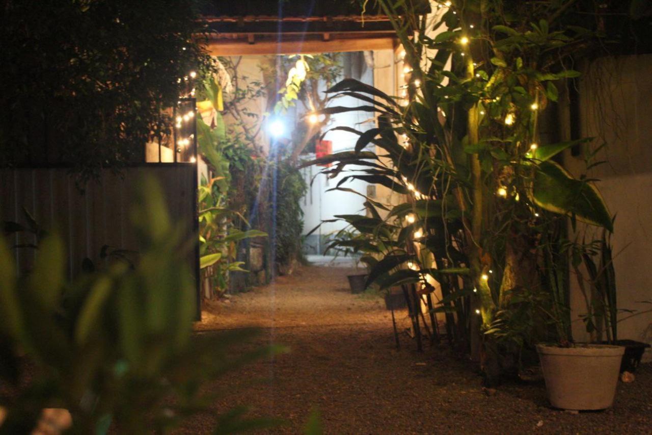 Beach Hub Guesthouse Galle Extérieur photo